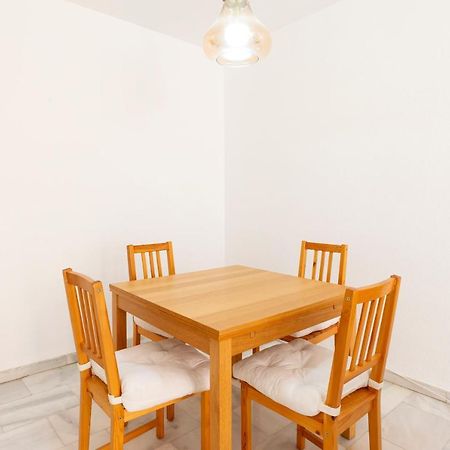 Lu&Cia Central Station 2 Parking Free Apartment มาลากา ภายนอก รูปภาพ
